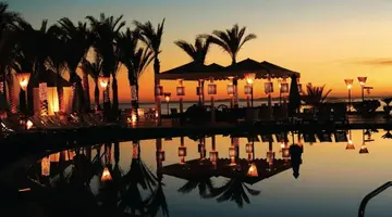 Reef Oasis Beach Resort