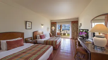 REEF OASIS BEACH RESORT