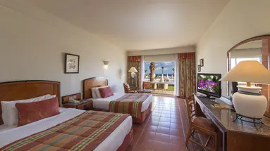 REEF OASIS BEACH RESORT