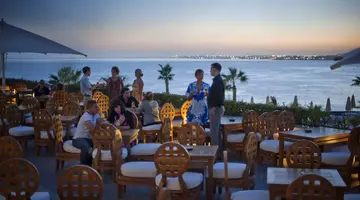 REEF OASIS BLUE BAY RESORT & SPA