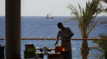 REEF OASIS BLUE BAY RESORT & SPA
