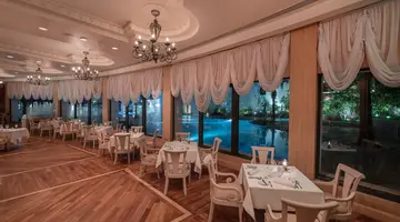 REEF OASIS BLUE BAY RESORT & SPA