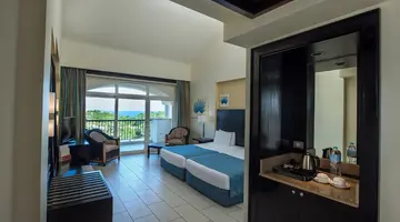 REEF OASIS BLUE BAY RESORT & SPA