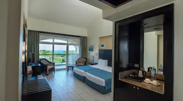 Reef Oasis Blue Bay