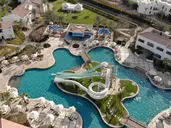 Reef Oasis Blue Bay