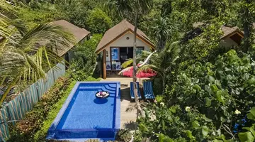 Reethi Faru Resort