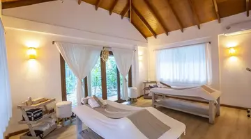 Reethi Faru Resort