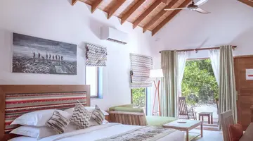 Reethi Faru Resort
