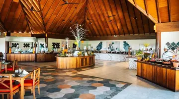 Reethi Faru Resort