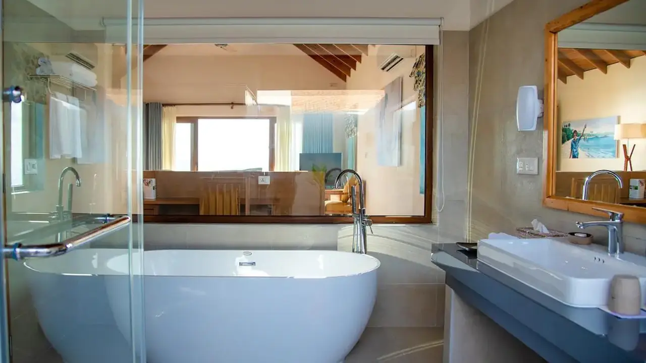 Reethi Faru Resort