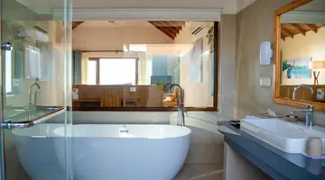 Reethi Faru Resort