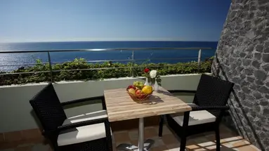 Regency Cliff