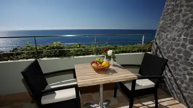 Regency Cliff