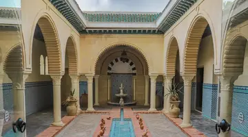 Regency Hotel & Spa