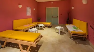 Regency Hotel & Spa