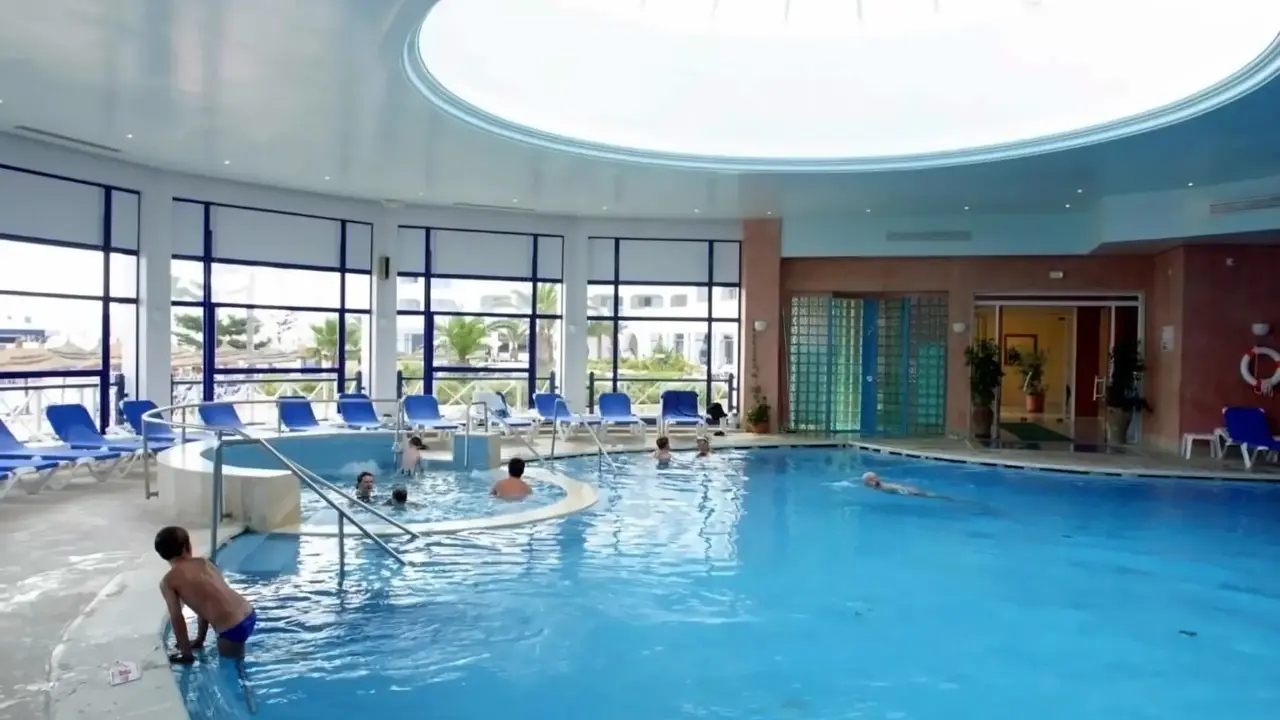 Regency Hotel & Spa