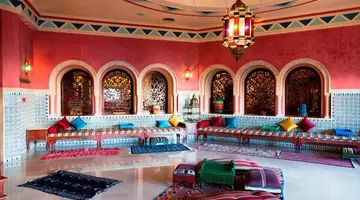 REGENCY HOTEL & SPA