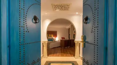 REGENCY HOTEL & SPA