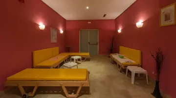 REGENCY HOTEL & SPA
