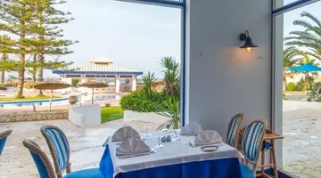 Regency Hotel & Spa