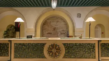 REGENCY HOTEL & SPA