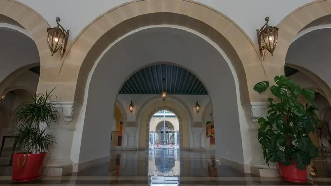 REGENCY HOTEL & SPA