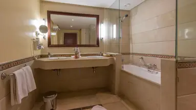 Regency Hotel & SPA