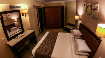 Regency Plaza Aqua Park And Spa