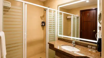REGENCY PLAZA AQUA PARK & SPA RESORT