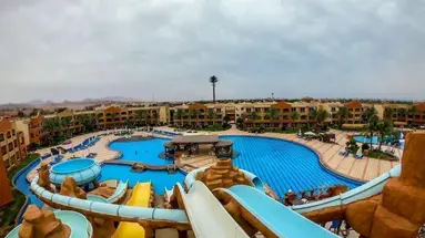 Regency Plaza Aqua Park & Spa