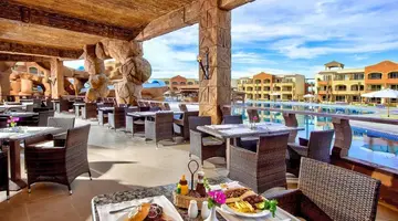 REGENCY PLAZA AQUA PARK & SPA