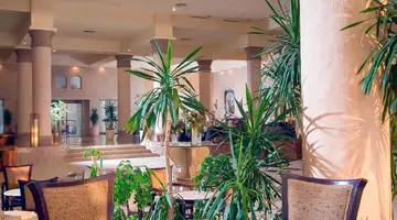 REGENCY PLAZA AQUA PARK & SPA
