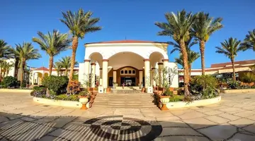 Regency Plaza Aqua Park & Spa