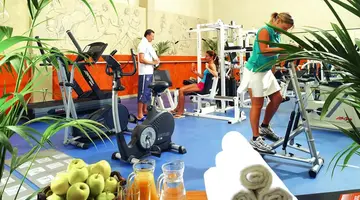 Regency Torviscas Apartments & Suites
