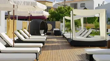 Regency Torviscas Apartments Suites