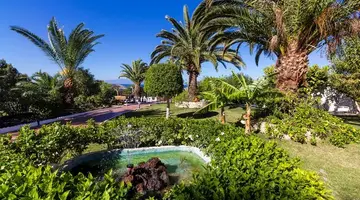 Regency Torviscas Apartments Suites