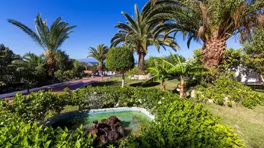 Regency Torviscas Apartments Suites
