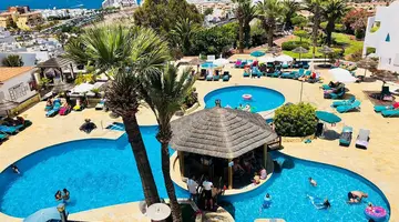 Regency Torviscas Apartments & Suites