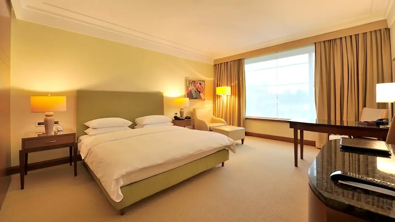 Regent Warsaw Hotel