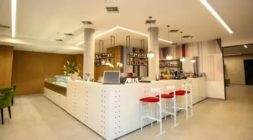 Regina Garden Hotel