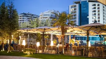 Regina Garden Hotel