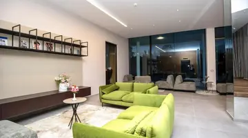 Regina Garden Hotel