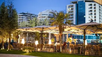 Regina Garden Hotel
