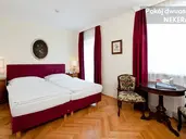 Regina Hotel