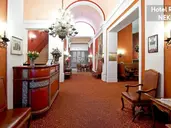 Regina Hotel