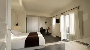 REGINA MARE HOTEL