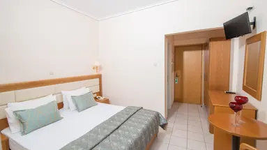 REGINA MARE HOTEL