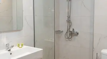 REGINA MARE HOTEL