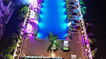Regina Palm Resort