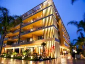 Regina Palm Resort